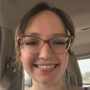 Meet your Posher, Jamie